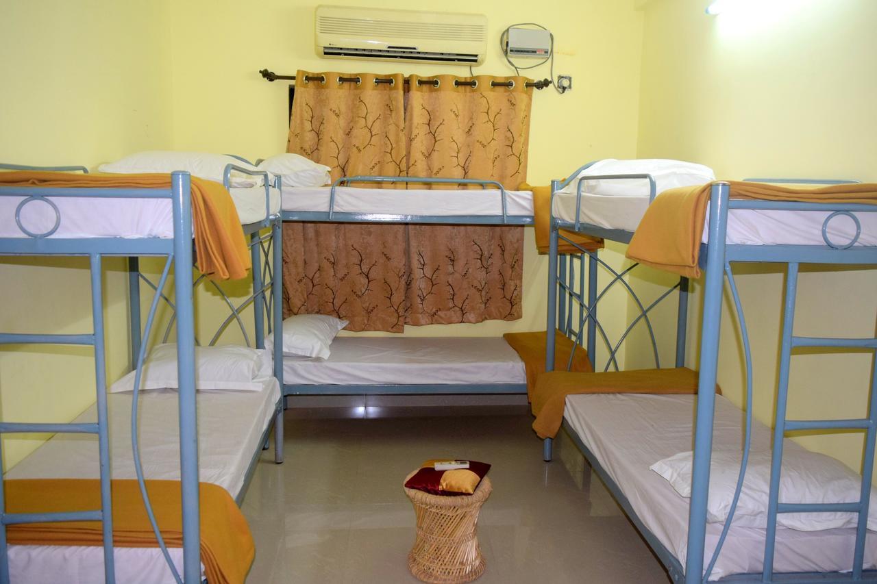 צ'נאי Royal Palace Guest House מראה חיצוני תמונה