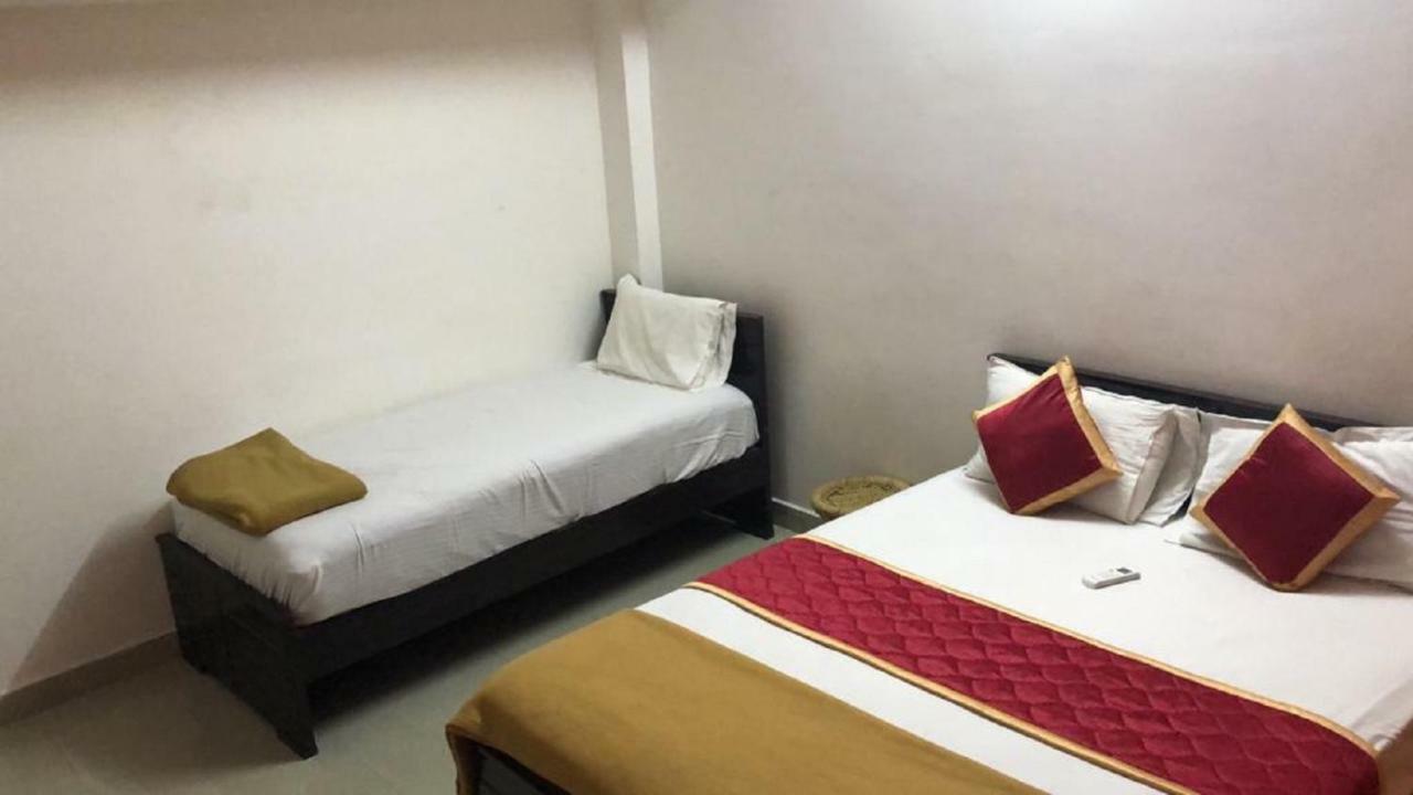 צ'נאי Royal Palace Guest House מראה חיצוני תמונה